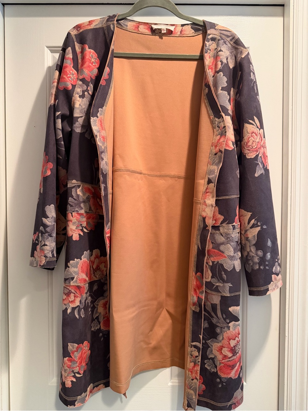 Solitaire Floral Open-Front Robe - Navy & Peach